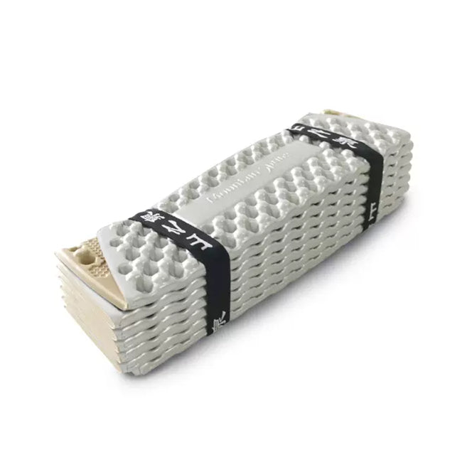 Foam Pad Camping Closed-Cell Closed Cell Folding Foam Sleeping Pad Mat Backpacking Camping Hiking Reflective Heat Mattress MountainSpring Mountain Spring 山之泉 野营睡垫 蛋巢睡垫